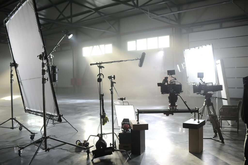 Profesional video studio.Behind-the-scenes of a video shooting.B